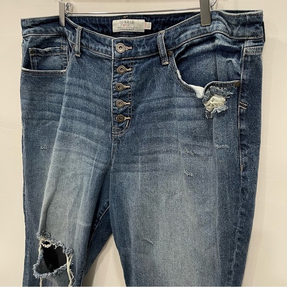 Torrid High Rise Straight Jeans Raw Hem Distressed Size 20 Regular - Picture 4 of 11
